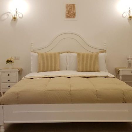 Dimora Palmieri Di Charme Bed & Breakfast Monopoli Eksteriør bilde