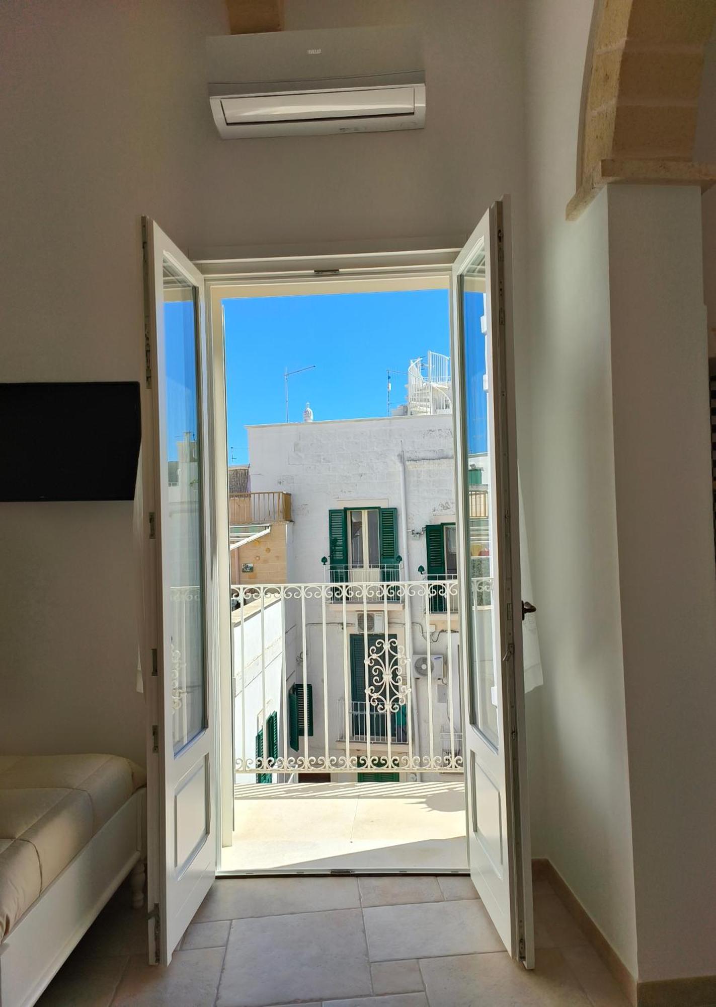 Dimora Palmieri Di Charme Bed & Breakfast Monopoli Eksteriør bilde
